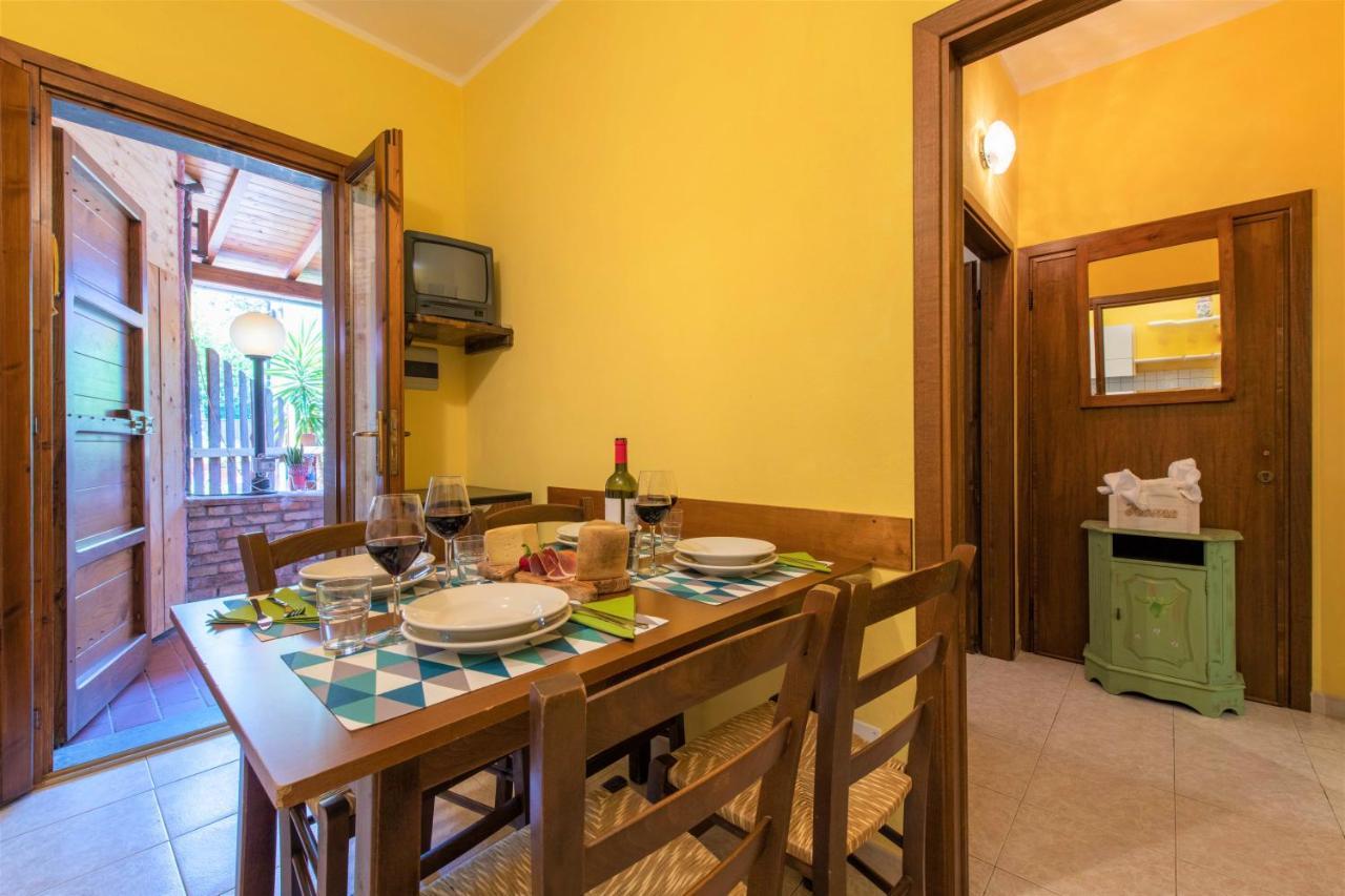 Hostly - Country House Donoratico - Only For Families Exterior photo