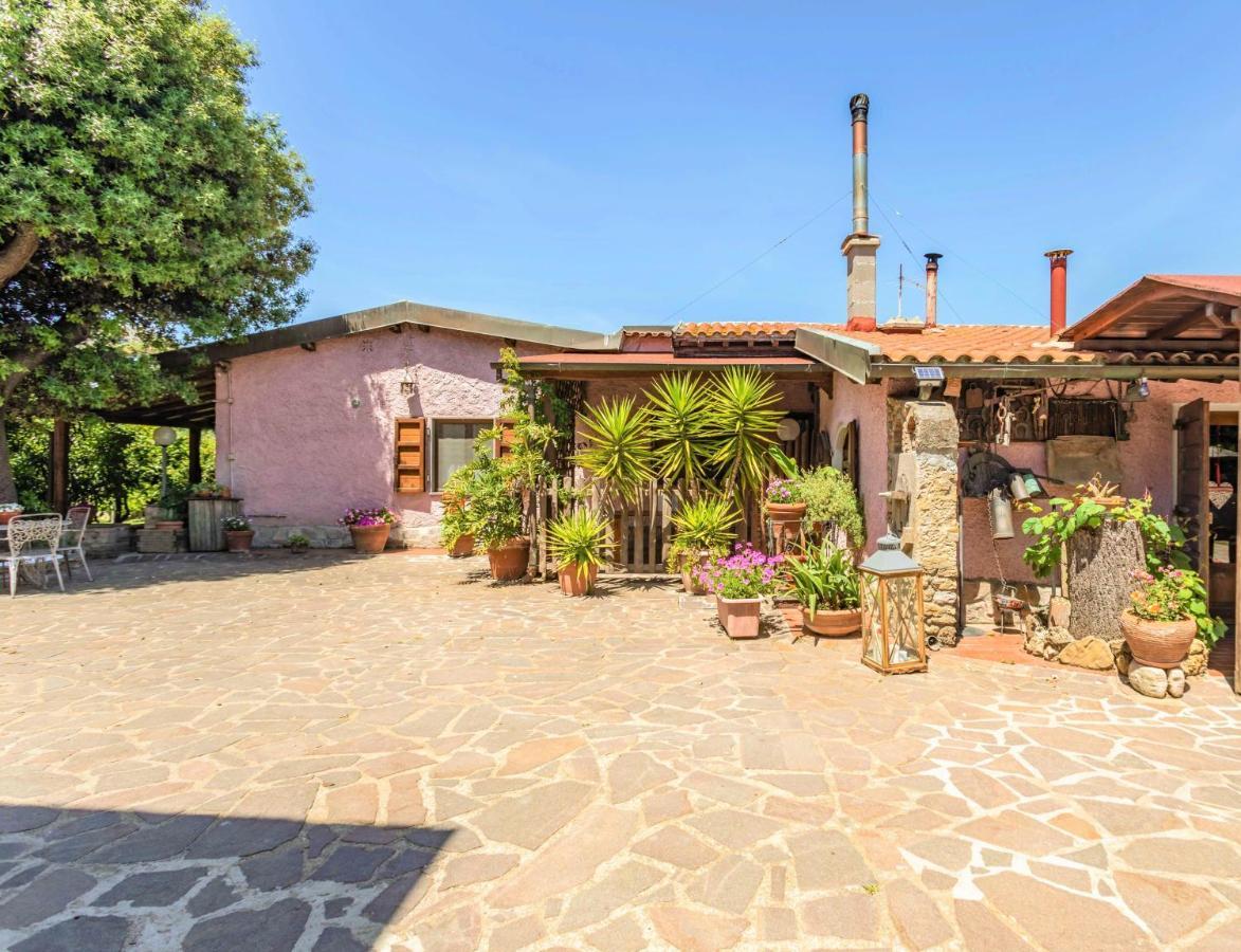 Hostly - Country House Donoratico - Only For Families Exterior photo